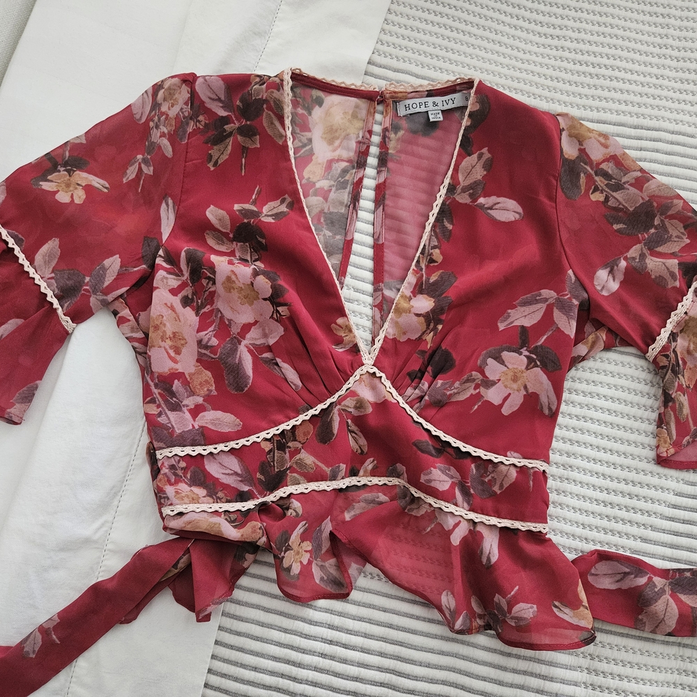Floral Crop Top - Red